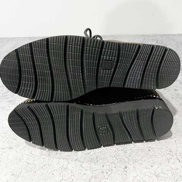 NEW Priori Green Suede Leather Lace Up Zip Boots Size 6 - Picture 7 of 8